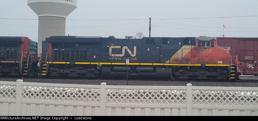 CN 2257